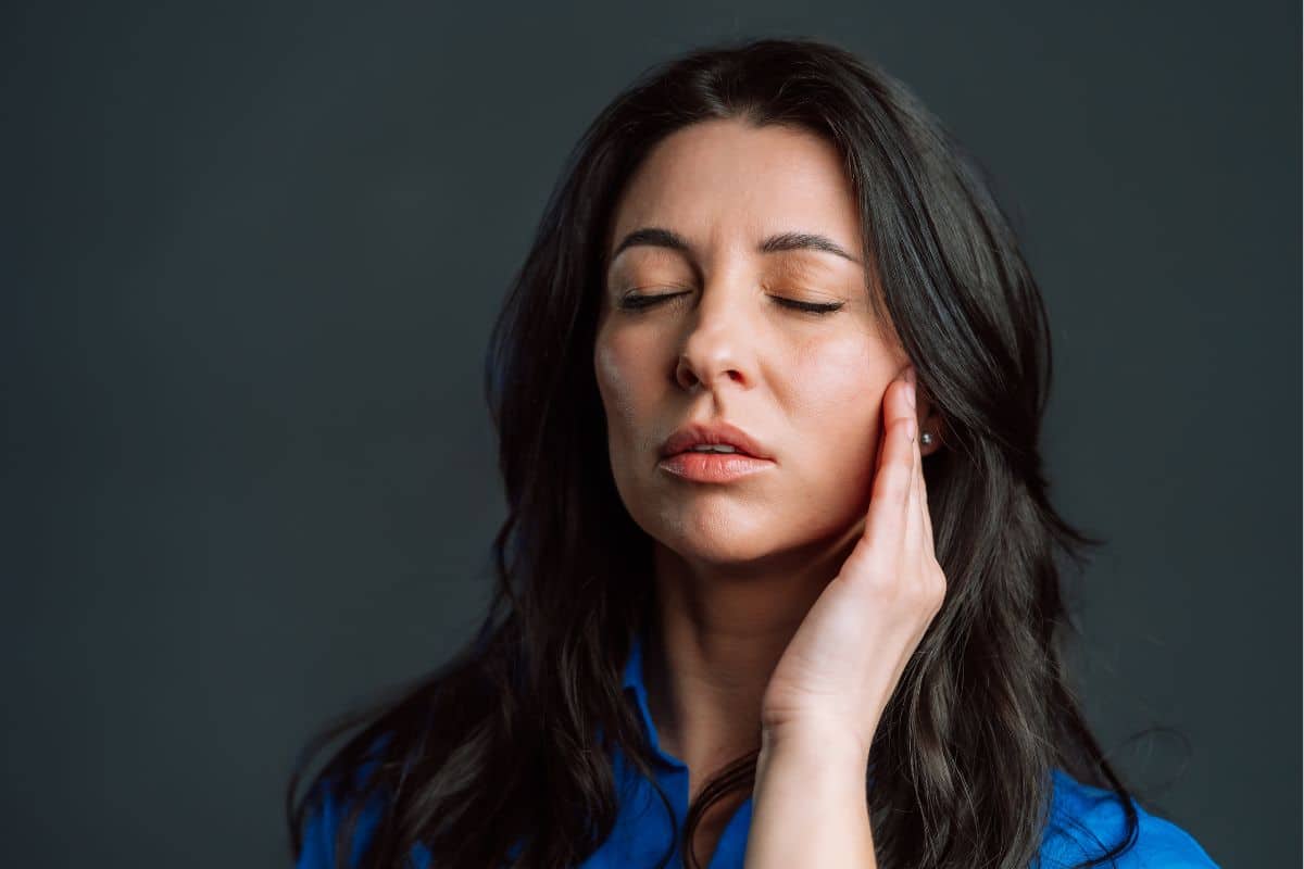 Tooth Pain When Biting Down? Here’s What It Means